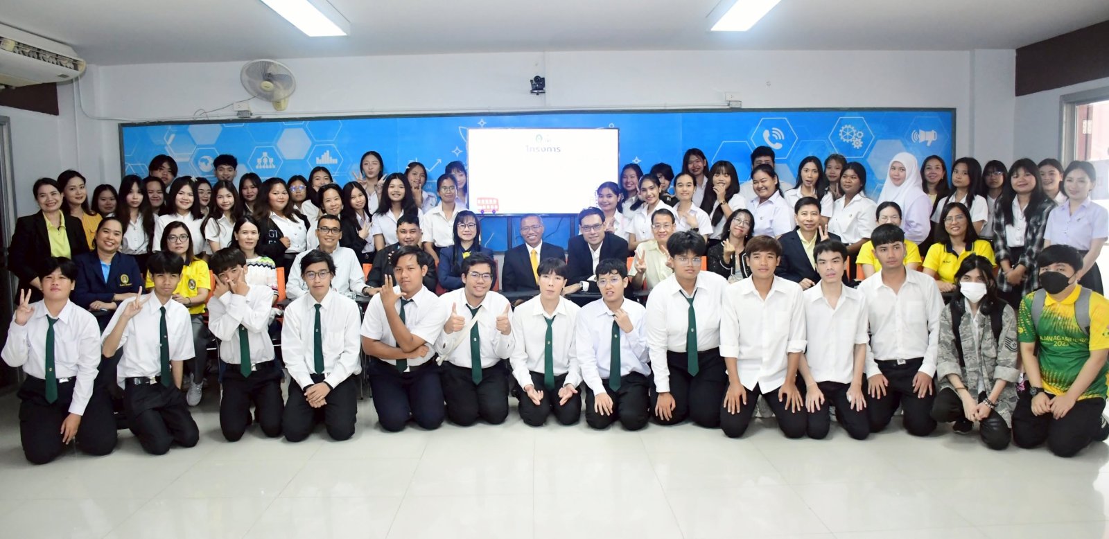 โครงการพัฒนาสมรรถนะภาษาอังกฤษเพื่อการยกระดับชุมชนสู่สากล ในพื้นที่จังหวัดฉะเชิงเทรา