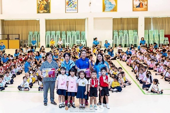 การรักษาธรรมชาติและสิ่งแวดล้อม โดยมีเนื้อหาเกี่ยวกับระบบนิเวศในน้ำและบนบก…